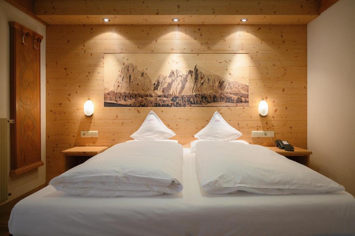 Hotel Ronce Ортизеи Экстерьер фото