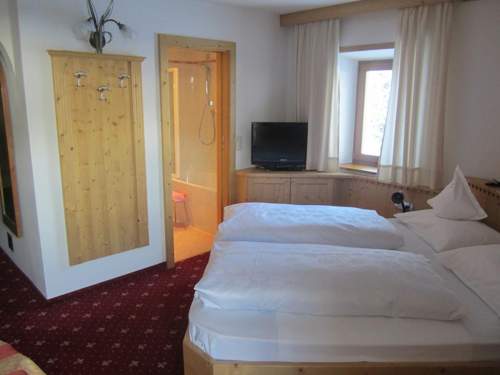 Hotel Ronce Ортизеи Номер фото